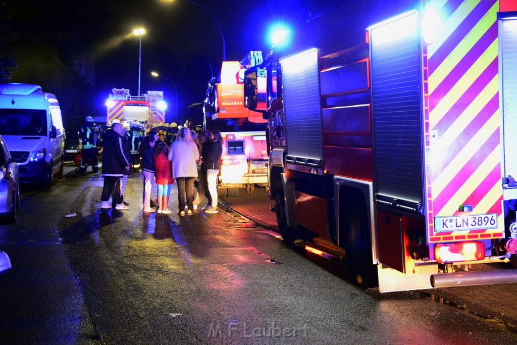 Feuer 2 Tiefgarage Koeln Hoehenhaus Ilfelder Weg P22.JPG - Miklos Laubert